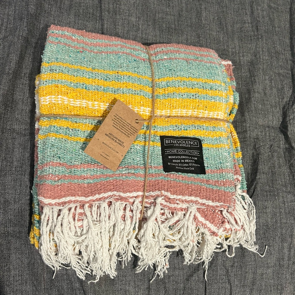 Multicolor Blanket